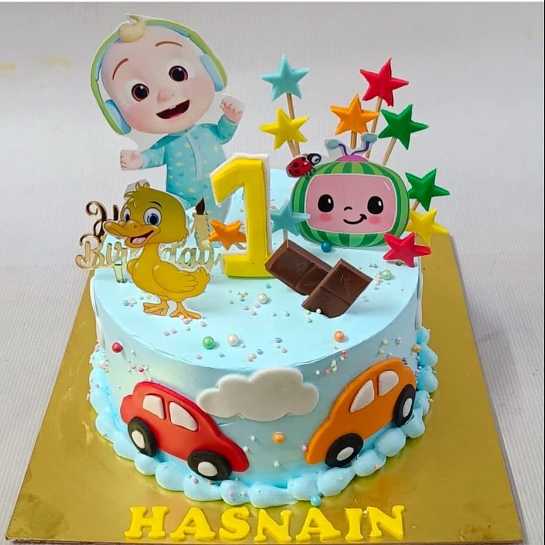 Cartoon Character Cake